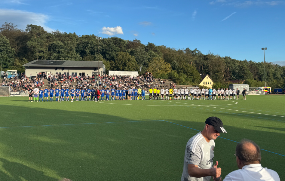 Impression 3 – Eintracht-Traditionsmannschaft zu Gast in Cappel! 