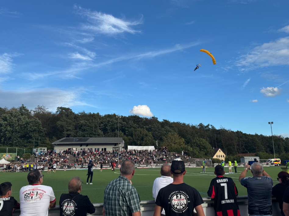 Eintracht-Traditionsmannschaft zu Gast in Cappel! 